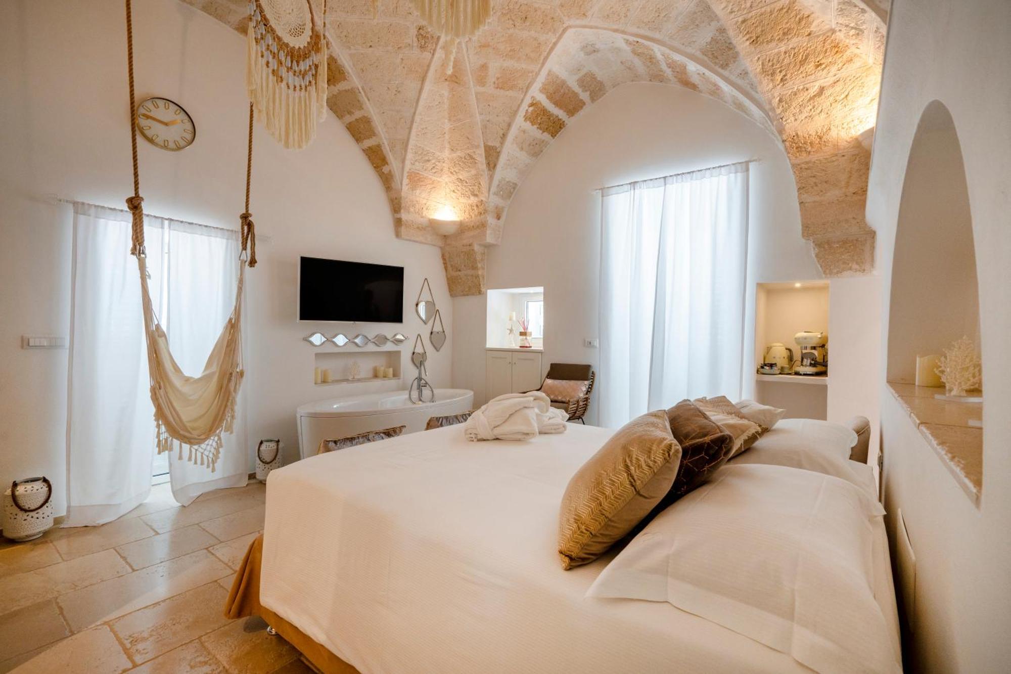 Apulia Charming Suites - Casa Rossa Suite Perla E Suite Corallo Savelletri Exterior foto